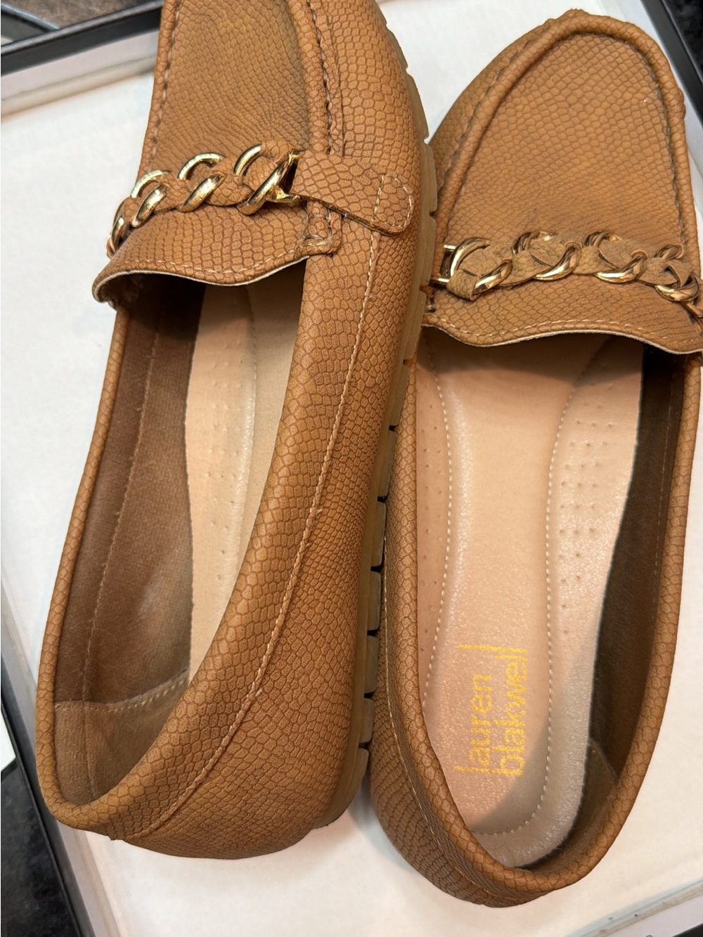 Lauren by Ralph Lauren Tan Chain-Trim Driving Loafers